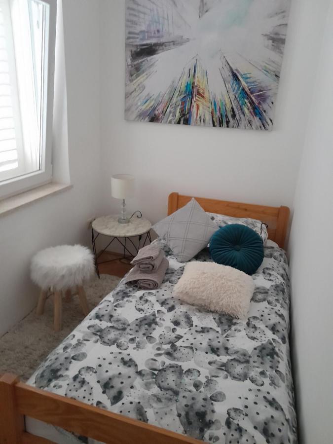 Apartment Stana Τρογκίρ Εξωτερικό φωτογραφία